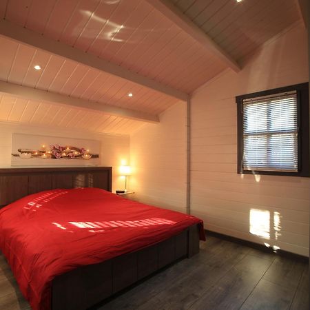 Chalet Mont Ventoux Et Chalet Vip Camaret-sur-Aigues Экстерьер фото