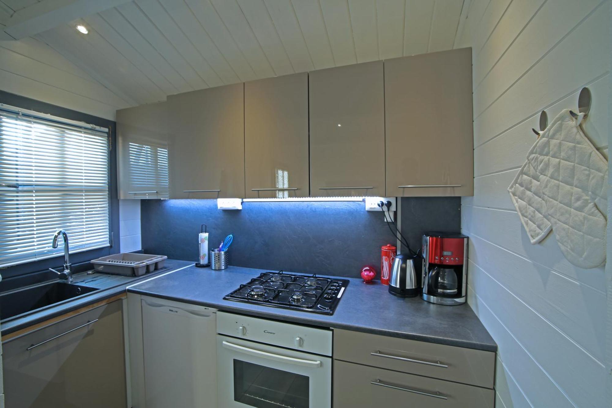 Chalet Mont Ventoux Et Chalet Vip Camaret-sur-Aigues Экстерьер фото